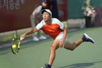 東京網球賽》不敵溫網亞軍基瑞歐斯 曾俊欣首輪出局