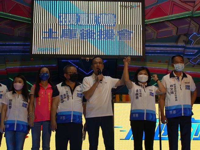 雲林縣長選舉，朱立倫（右三）1星期2度為張麗善（右二）站台助選。（張朝欣攝）