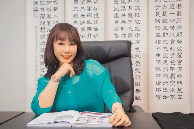 綠堡機構董事長蔡季㚬以女性柔軟角度與重視細節的心，服務每一位購屋者，成為代銷業界亮眼嬌點。（本報資料照片）