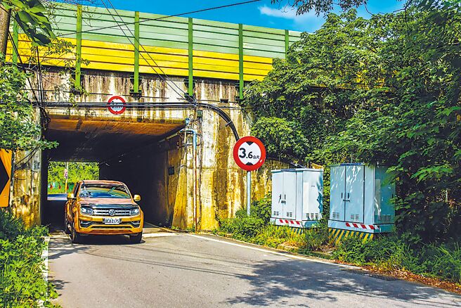 新竹縣寶山鄉A3標工程規畫長約60公尺的車行箱涵，從國道路段下方穿越，讓遊覽車可順利進入寶山鄉境。（羅浚濱攝）