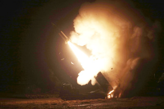 影》韓美今射4彈回嗆北韓 飛彈落漆「掉回基地」大爆炸 民眾嚇壞了