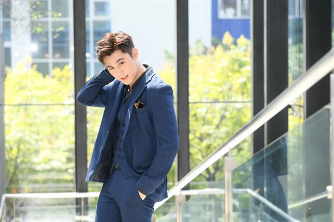 陈奕戏外曾收过疯狂粉丝的露骨照片。（三立提供）