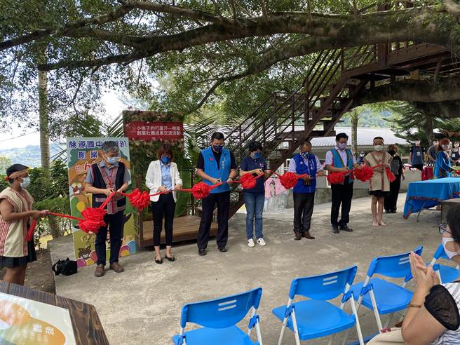 台东县桃源国中树屋今启用，并举办校际交流活动。（蔡旻妤摄）