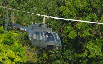 陸航TH-67直升機訓練飛行警告燈大響  急降鹿耳門聖母廟