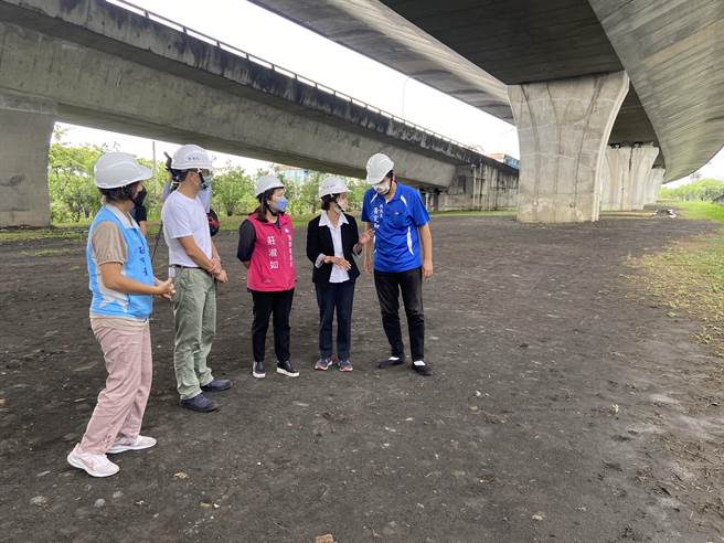 林姿妙表示，希望此场地能有效规画，成为一个优质练习场，县府很重视交通安全，如要骑机车一定要有驾照，行驶才安全，生命很宝贵。（吴佩蓉摄）