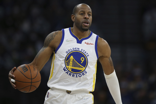 伊戈达拉(Andre Iguodala)本赛季以1年合约重返勇士。(美联社)