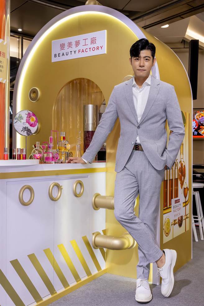 王柏杰出席美妆品牌活动。（克兰诗提供）