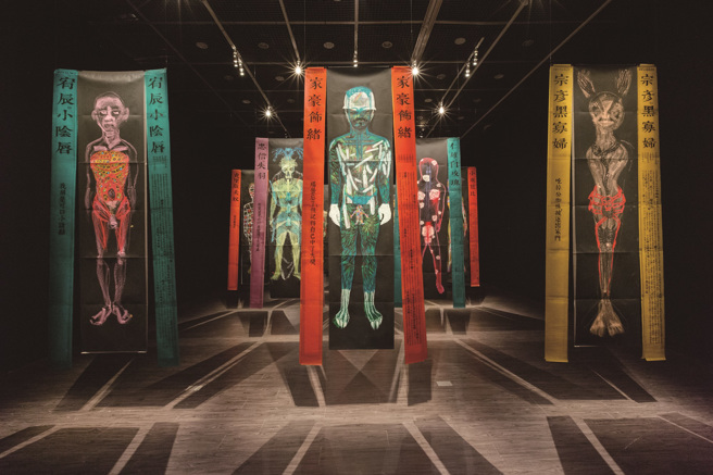 從《亞洲當代藝術同志議題展——光合作用》的作品可見藝術家如何將想法轉化為吸睛的視覺形式，藉以傳達理念。(圖/胡氏藝術)