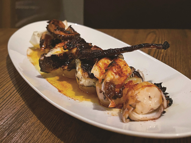 「La MESA Taipei」的西班牙小酒小菜，无论在摆盘或滋味的呈现上，都十分细腻精致。（图／瓦辛）