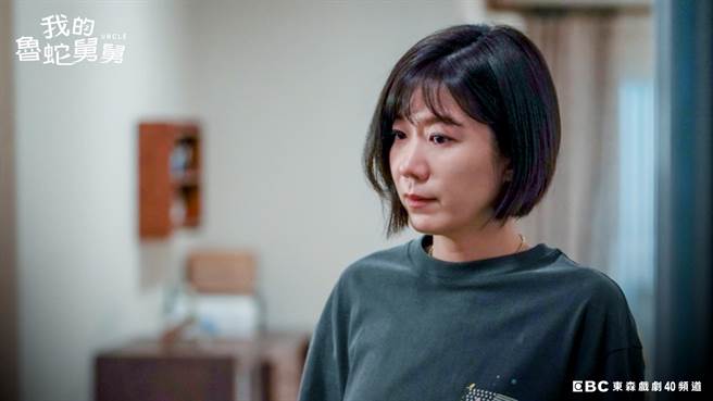 田慧振饰演失婚单亲妈，与过去接演强悍角色性格反差大。（东森提供）