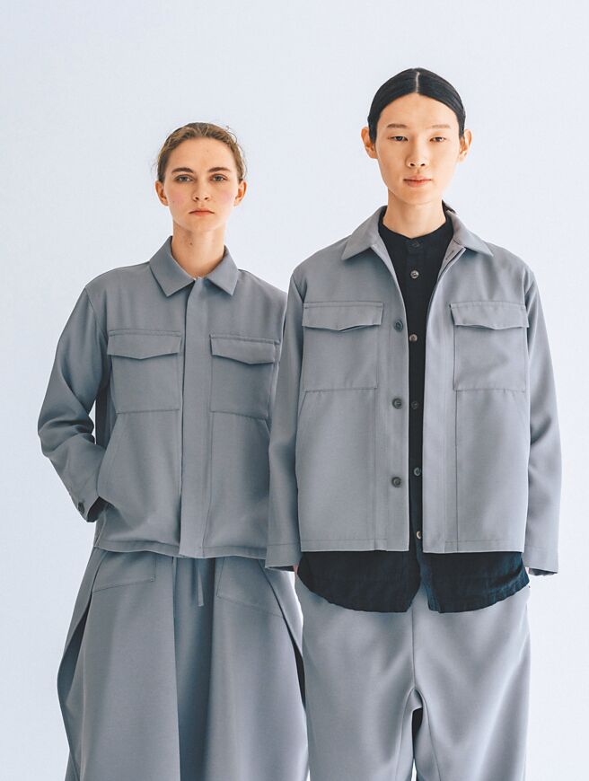 充满禅意的工装设计相当洗炼，也是品牌设计强项。（君梵提供）