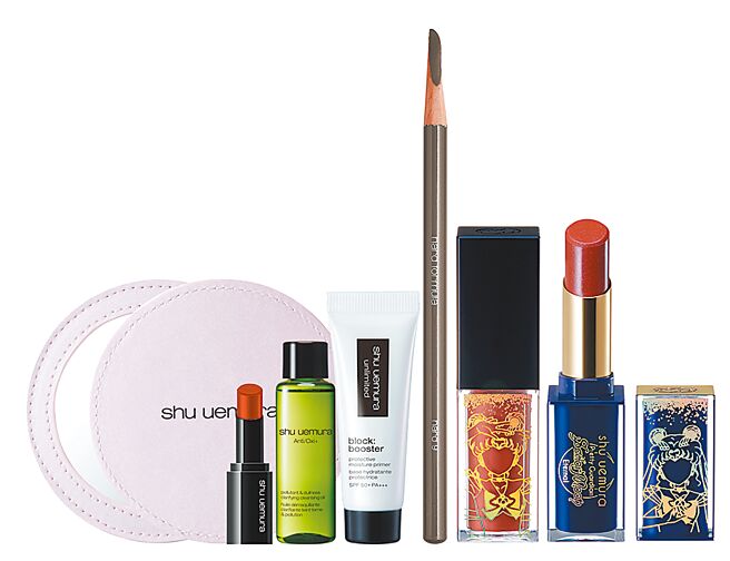 新光三越南西店SHU UEMURA剧场版美少女战士限量联名系列－无色限美战限量彩妆组，特价2925元，价值4292元（68折）。（新光三越提供）