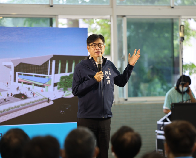 高雄市長陳其邁。(取自陳其邁臉書)