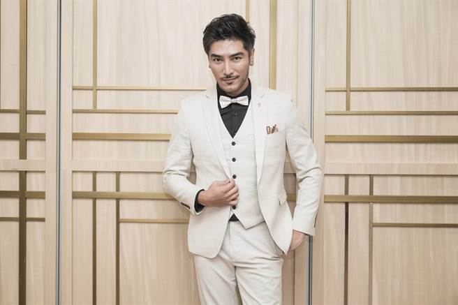 「电眼王子」罗平分享追妻招式。（LiTV、中视）