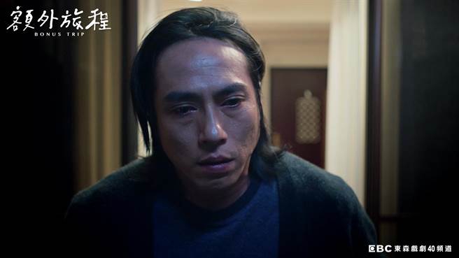 庄凯勛剧中对人生绝望一度想不开。（东森提供）