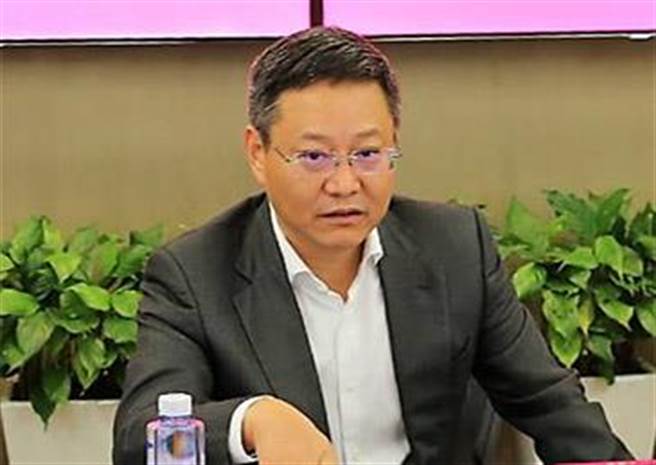 陆招商银行前党委书记兼行长田惠宇被双开：大搞权力与资本勾连。（观察者网）