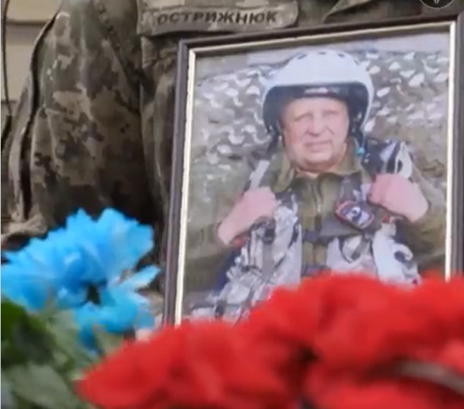 基辅之鬼本尊是61岁的马迪申科上校。(图/截自推特)