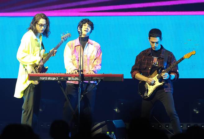 宇宙人今在北流举办演唱会。（陈俊吉摄）