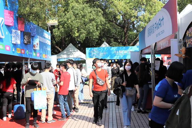 新竹市秋季校园徵才博览会第2场，将于12日于阳明交大登场，疑次有超过80家知名企业共襄盛举，提供超过5000个工作机会，其中更有月薪13万元起跳的职缺。（新竹市政府提供／陈育贤新竹传真）