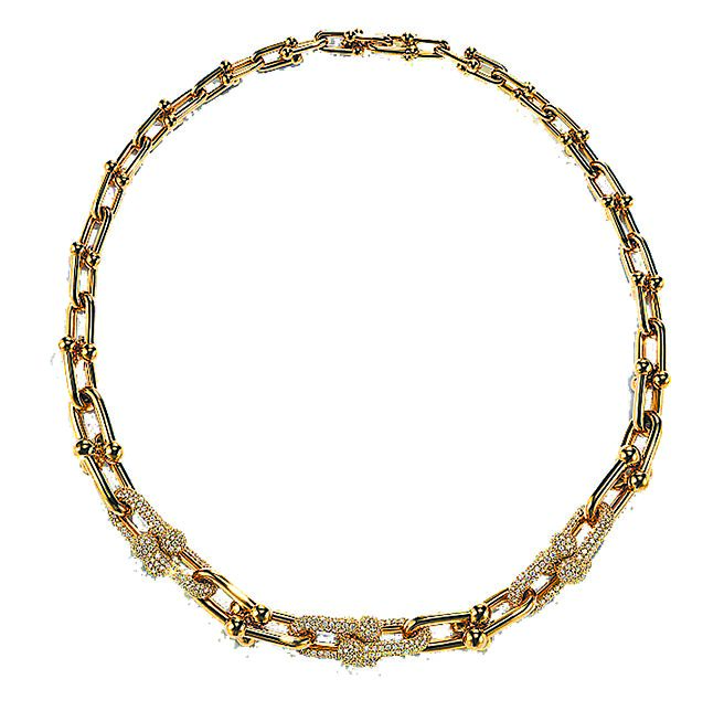Tiffany HardWear 18K金鍊結鑲鑽項鍊，204萬5000元。（TIFFANY & CO.提供）