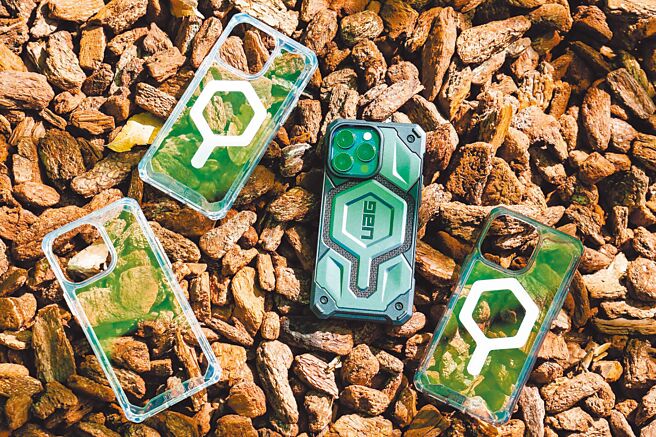 UAG推出了一系列全新iPhone 14系列防摔壳，有多达30款支援-MagSafe款式，还有全新独有六边角造形设计等。（石智中摄）
