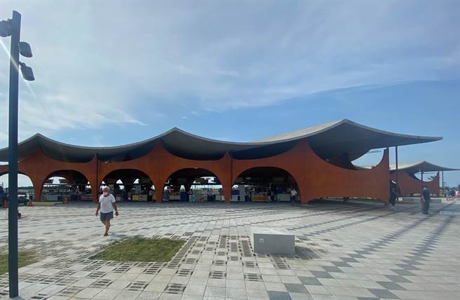 新竹渔港「波光市集」此次也荣获G Mark标章。（陈育贤摄）