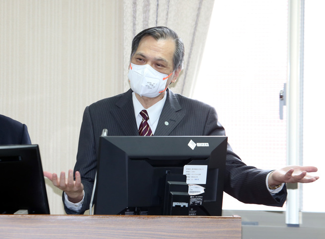 国家安全局长陈明通12日赴立法院报告「台海最新情势分析」并备询。（姚志平摄）