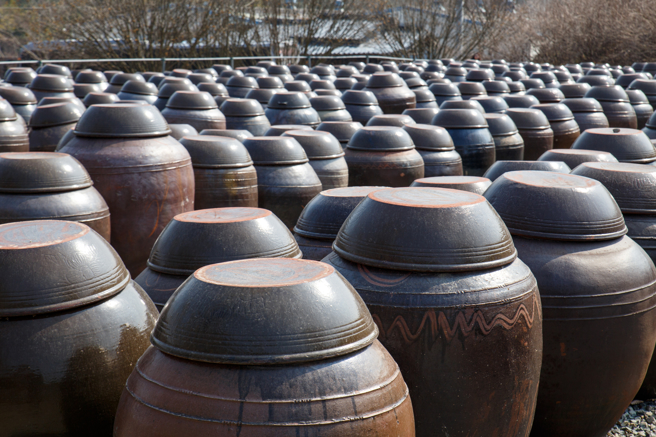 「酱」早在先秦时已出现，孔子吃了都直呼好，之后慢慢演变成酱油，成为现代烹调不可或缺的调味品。(示意图/达志影像)