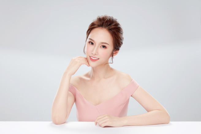 張齡予孕婦寫真曝光。(圖/張齡予 臉書)