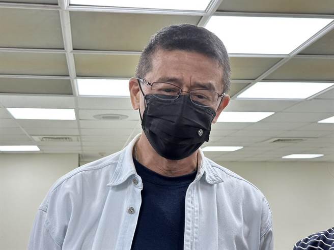 台北市議員王浩今天接受媒體聯訪。（楊亞璇攝）