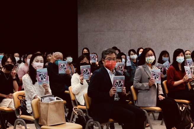 教育部與社團法人台灣女性影像學會攜手合作，於臺灣女孩日當日舉辦《河岸彼方》特映會，邀請大家一起共度女孩日。(照片/教育部提供)

