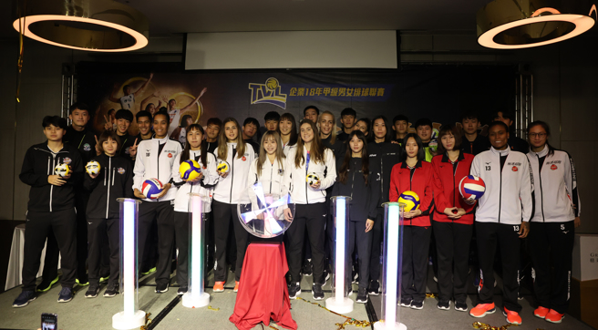 企业18年甲级男女排球联赛10月15日点燃战火。（陈筱琳摄）