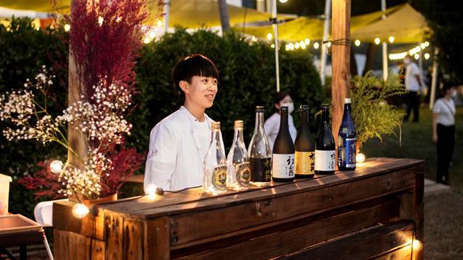 霧峰農會提供一般遊客參與常態性品酒會，更可以透過農會客製化舉辦專屬餐酒活動。（霧峰農會提供／馮惠宜台中傳真）