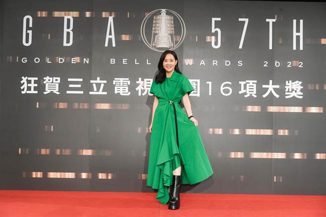 曾宝仪为第2日金钟奖主持人。（三立提供）