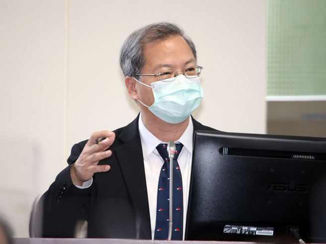 國發會主委龔明鑫12日赴立法院經濟委員會備詢。（姚志平攝）
