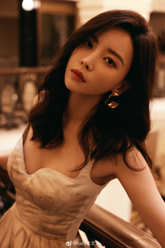于文文外型亮丽。（图／微博）