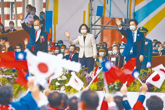 （图／军闻社）