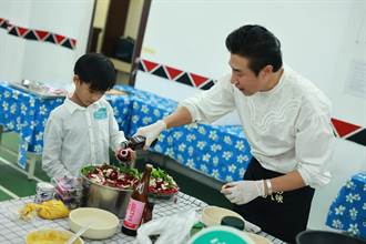 「阿鴻上菜」移師花蓮 陳鴻與偏鄉學童一同料理傳遞幸福滋味