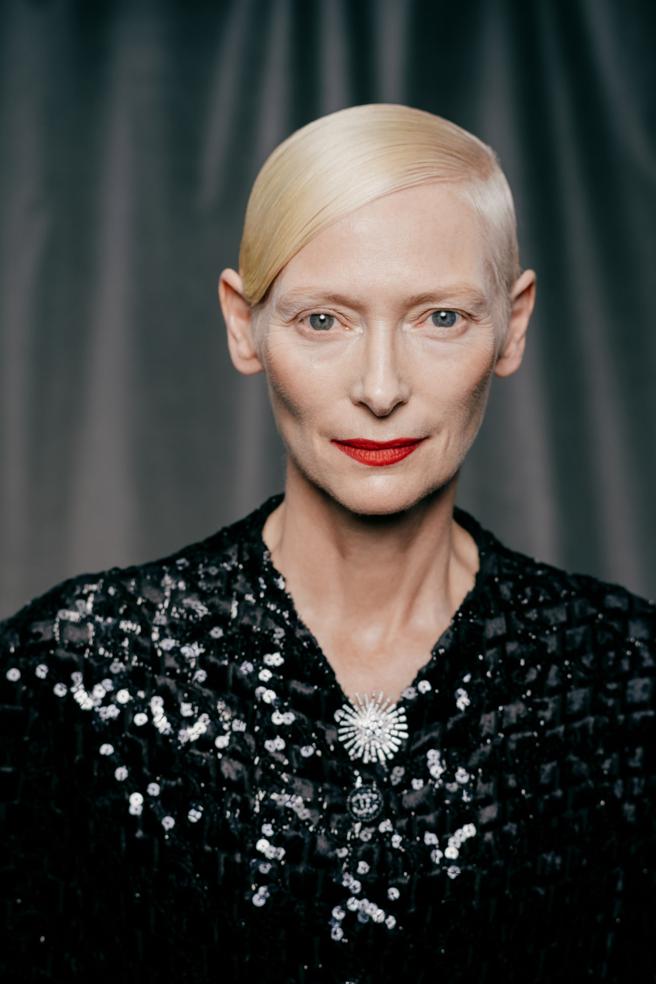 香奈儿全球品牌大使、奥斯卡金像奖得主与英国电影协会会士蒂妲史云顿。（CHANEL提供）