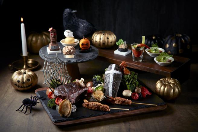 寒舍艾丽酒店LA FARFALLA义式餐厅推出「古墓惊魂」双人海陆套餐。（寒舍艾丽酒店提供）