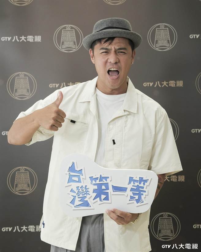 窦智孔入围金钟奖生活风格节目主持人奖，今天出席分享会。（八大提供）