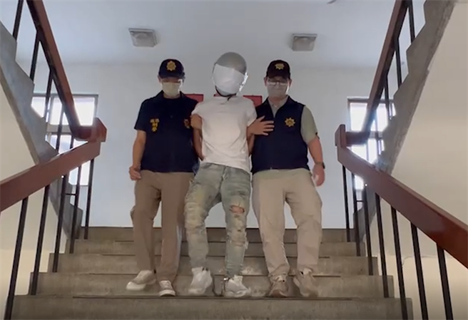 高铁台中站发生191万元抢案，警方逮捕黄姓嫌犯，检方14日声押获准，检警全力追缉另名逃亡主嫌。（资料照片）