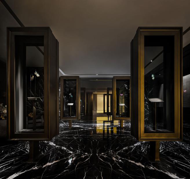 CINDY CHAO The Art Jewel Gallery艺术珠宝典藏馆落脚晶华酒店，打造如艺廊般的珠宝展柜。（CINDY CHAO提供）