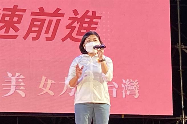 雲林縣長張麗善表示，盼民眾讓十全十美縣市長參選人全壘打、翻轉台灣。（陳淑芬攝）