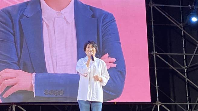 台東縣長饒慶鈴表示，大家團結在一起力量就會無比大。（陳淑芬攝）