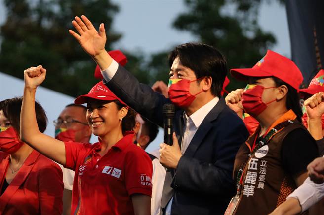 副总统赖清德二度到花莲站台，蓝营怒批怎没看到来过灾区关心。（本报资料照片）