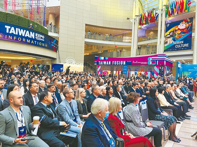 美国台湾形象展华府开幕，现场座无虚席。（外贸协会提供）
