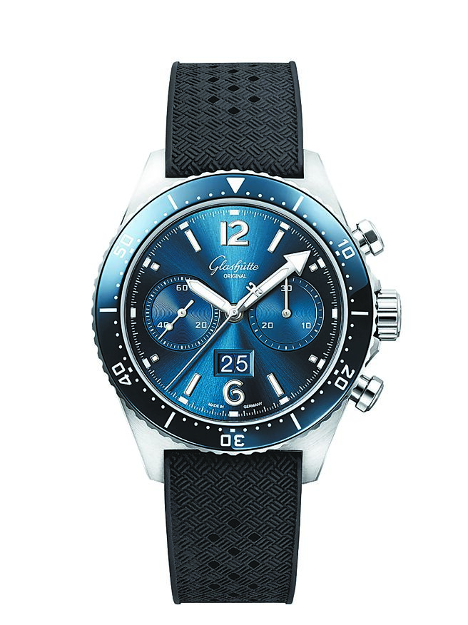 格拉蘇蒂原創推出SeaQ計時腕表，橡膠表帶款47萬元。（Glashutte Original提供）