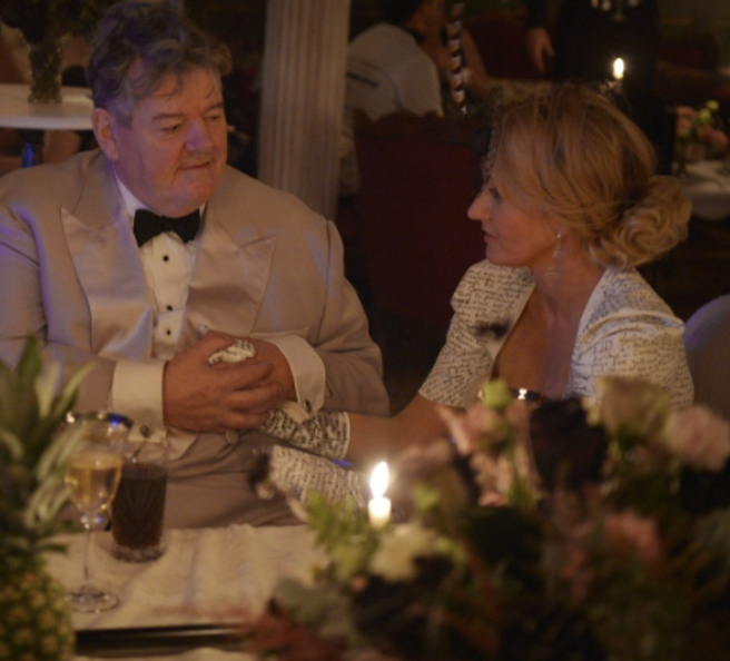 J.K.罗琳在推特上晒出与罗比寇特兰的合照。（图／翻摄自J.K.罗琳推特）