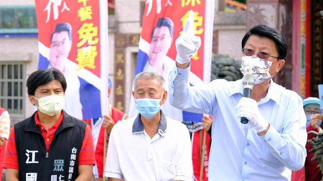 國民黨台南市長候選人謝龍介表示，未來將嘗試邀請民眾黨主席柯文哲前來台南共襄盛舉。（謝龍介競選總部提供／洪榮志台南傳真）